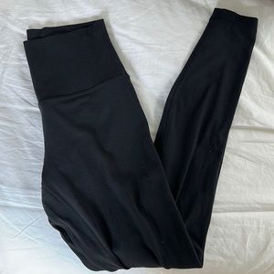 Black Lululemon Align Leggings
